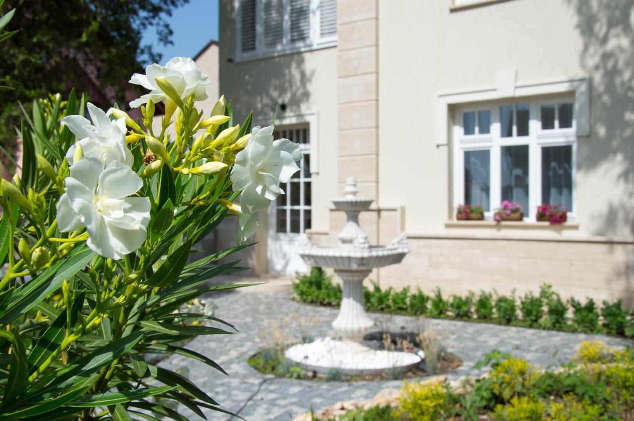 Villa Fontana Балатонфюред Экстерьер фото
